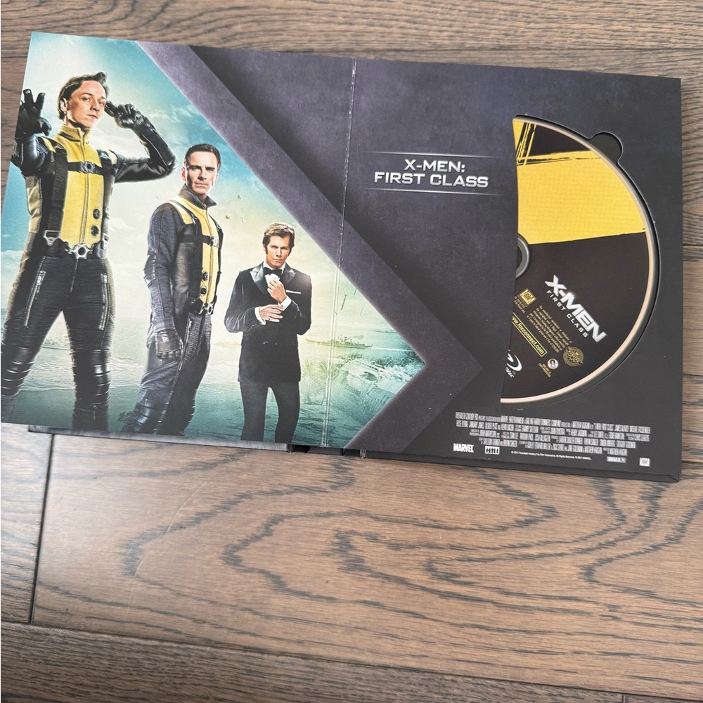 X-Men Collection Blu-Ray Set - Picture 7 of 10